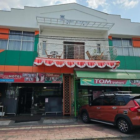 Rene Hotel Yogyakarta Exterior photo