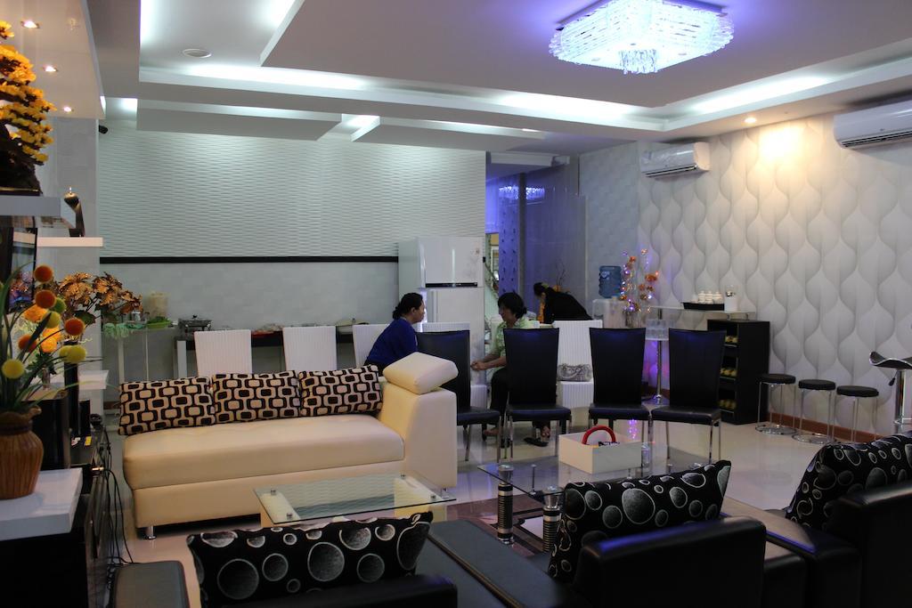 Rene Hotel Yogyakarta Exterior photo